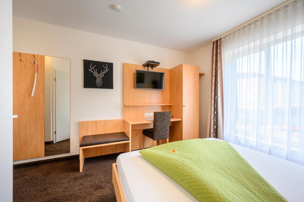 Hotel Goldener Hirsch Friedrichshafen Ngoại thất bức ảnh
